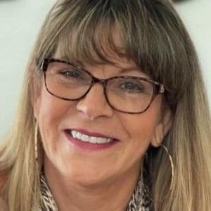 Meet your Posher, Sherry